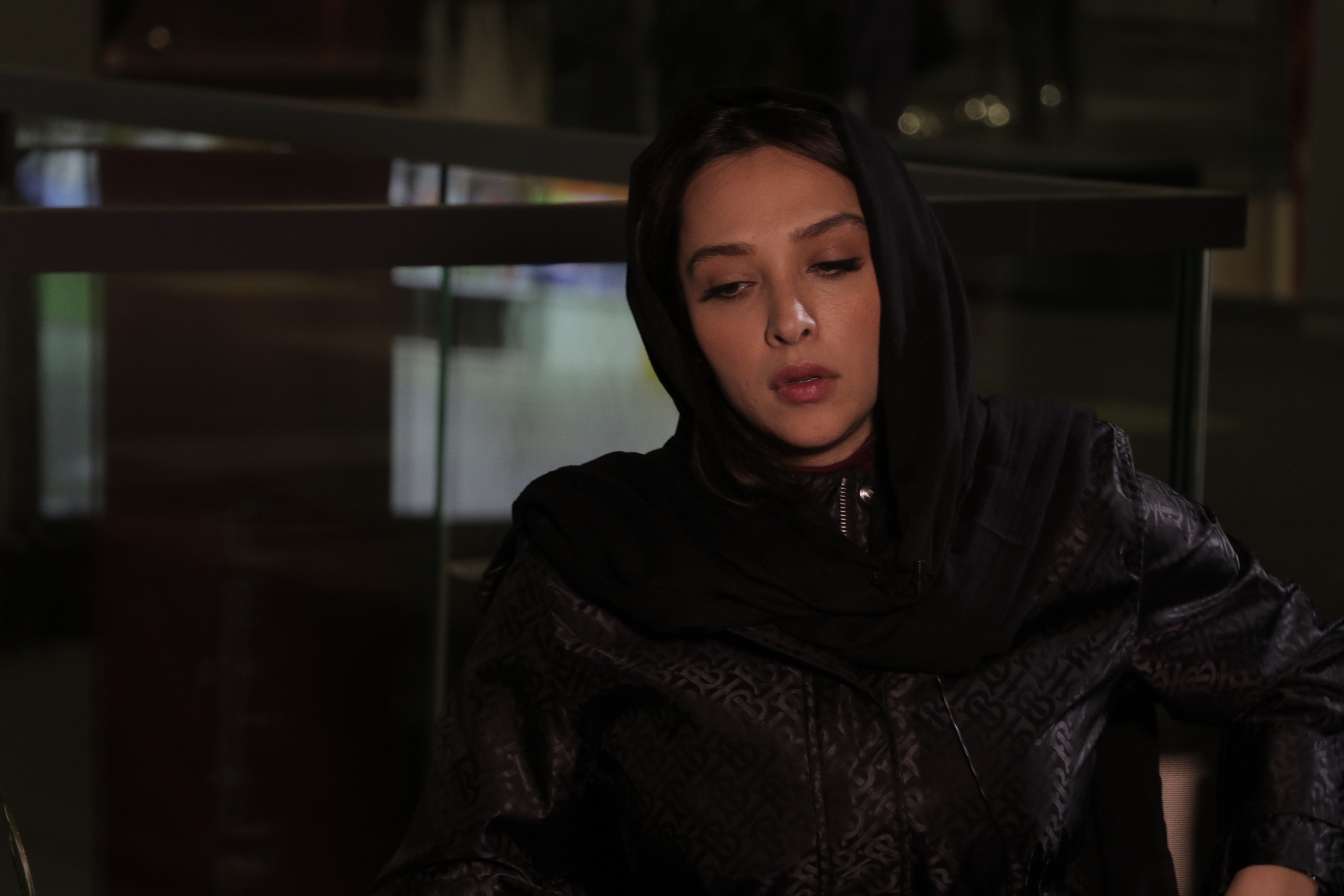 آناهیتا درگاهی